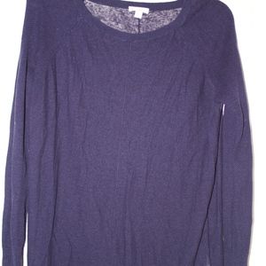 Gap sweater